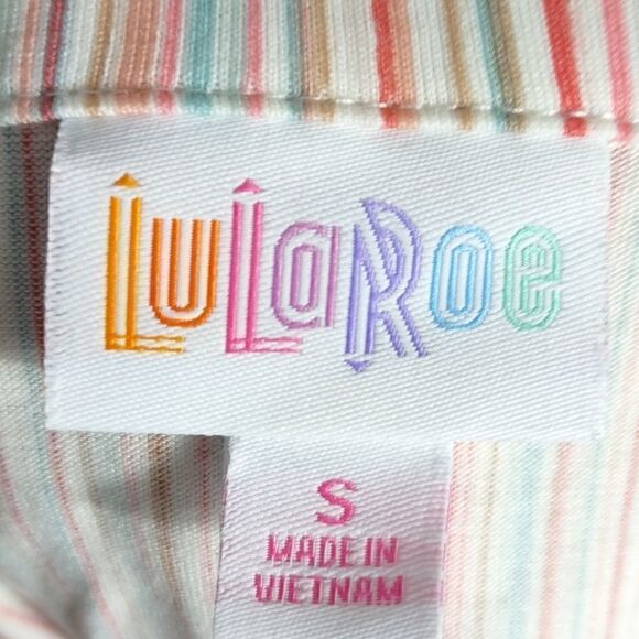 LuLaRoe "Valuntina" Top   - Picture 8 of 9